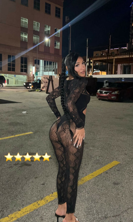Foto nua vazada do OnlyFans de Kianti Anina