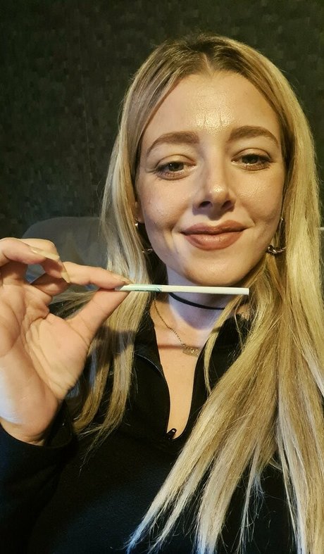 Naken lekkede OnlyFans-bilde av Maloryfox