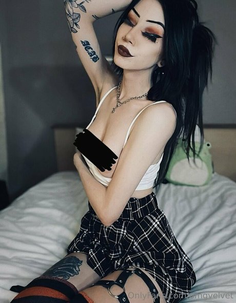 Naken läckt OnlyFans-bild av Omgvelvet