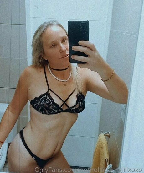 Nagie wyciekłe zdjęcie OnlyFans od Nothollabackgirlxoxo
