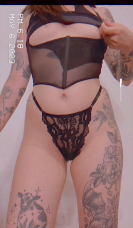 Mariana G1menez OnlyFans 유출 누드 사진