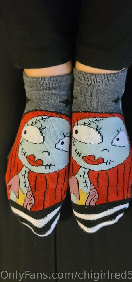 Naken läckt OnlyFans-bild av Tattedfeetbabe9