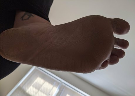 Flirtyf33t94