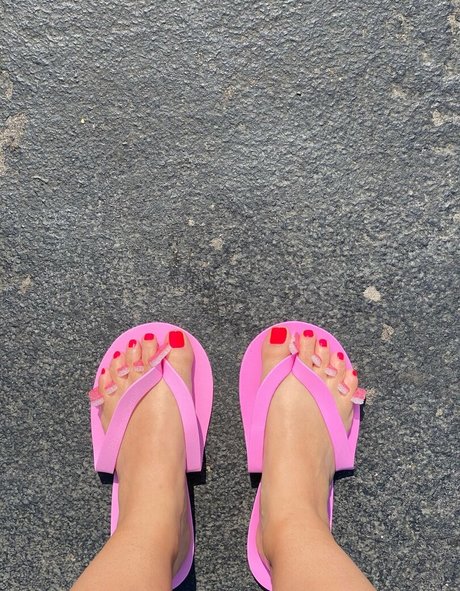 Etherealdemiefeet