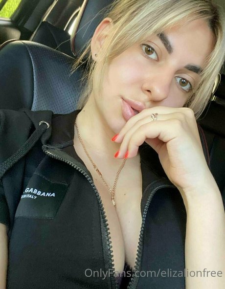 Nahá fotka uniklých OnlyFans od Candyadria