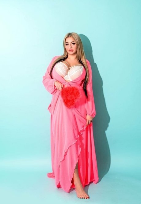 Marinajuicyblonde