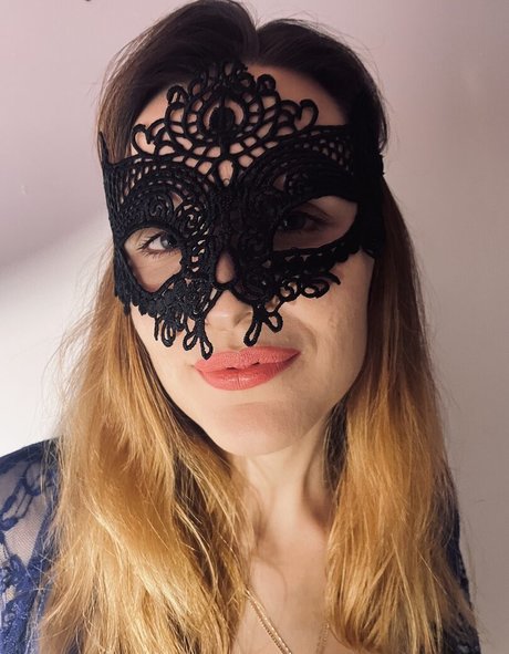 Naken läckt OnlyFans-bild av Jennyhotwife