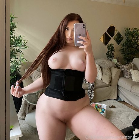 Porcelainpeachx