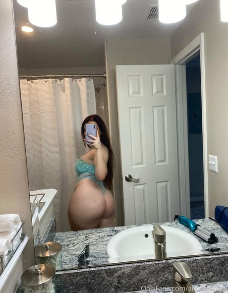Porcelainpeachx