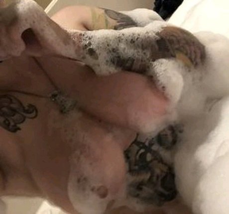 Tattooedkhaosss