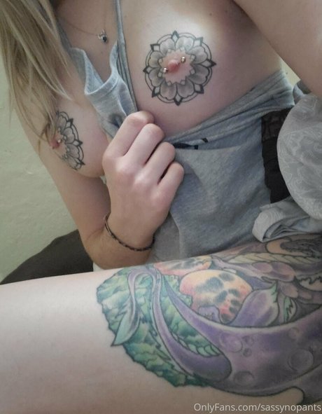 Photo nue de fuite OnlyFans de Sassynopants