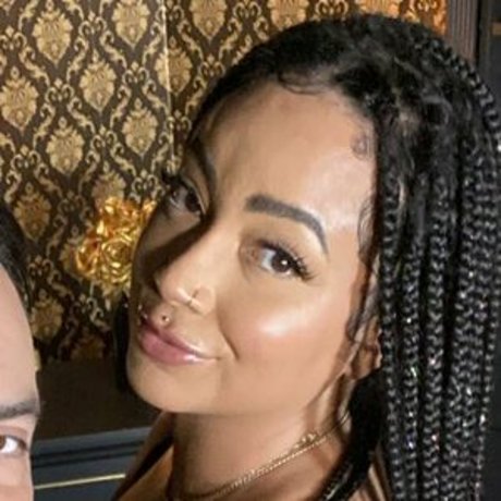 Alasti lekkinud OnlyFans-i pilt Bjrawcom  Gotfilledcom
