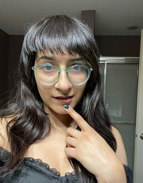 Naken lekkede OnlyFans-bilde av Currymyfavor