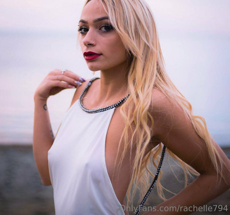 Naken läckt OnlyFans-bild av Rachelle