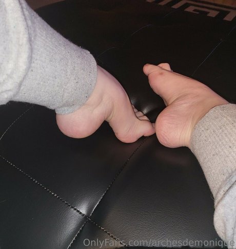 Naken läckt OnlyFans-bild av Archesdemonique