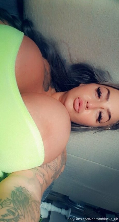 Bigbustyblondeuk