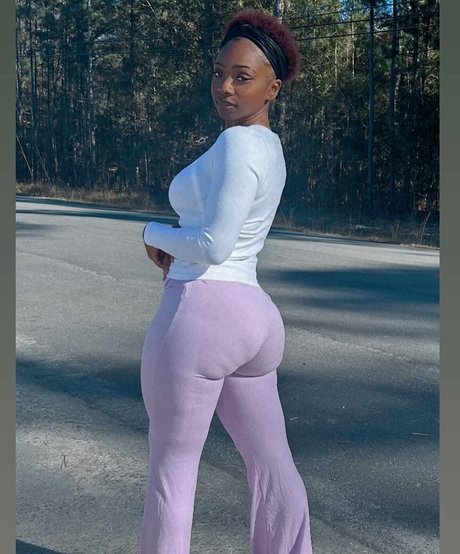 Niyahmoeye