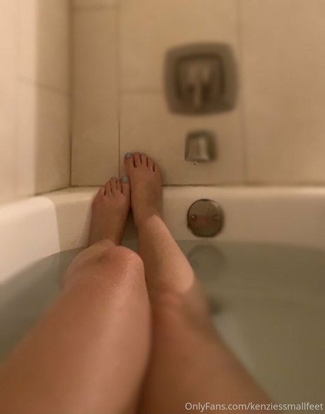 Kenziessmallfeet