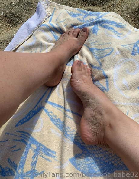 Barefootbabe02