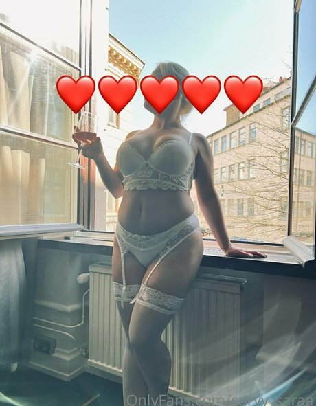 Curvysaraa