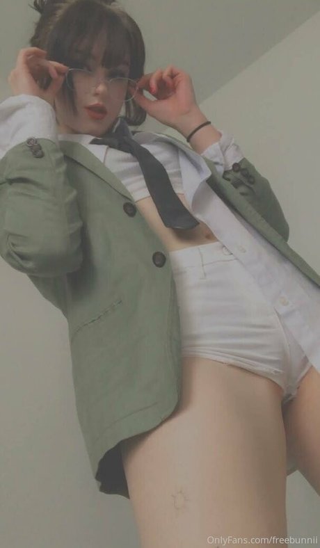 Photo nue de fuite OnlyFans de Lyraluv