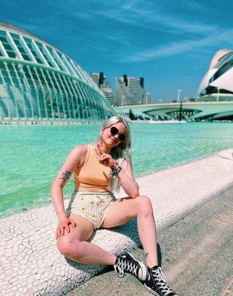 Foto nua vazada do OnlyFans de Larissa Zeeuwe