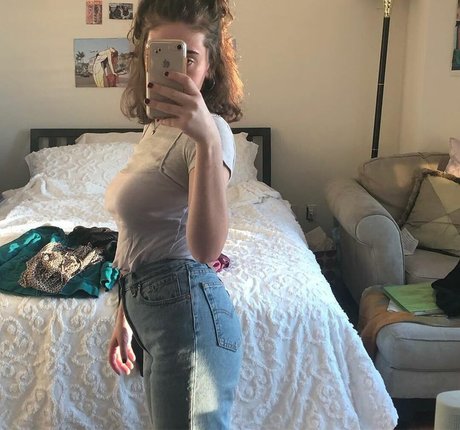 Rachel Sennott