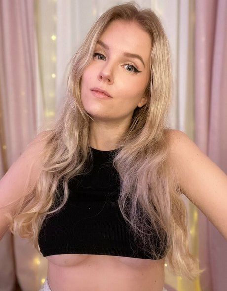 Nagie wyciekłe zdjęcie OnlyFans od Imsessis