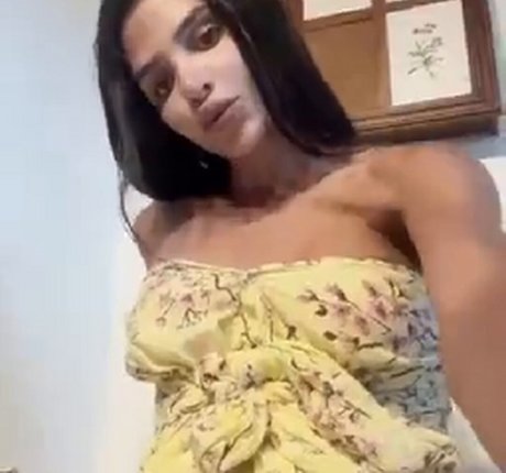Обнаженная фотография утечки OnlyFans от Maraci Fuentes