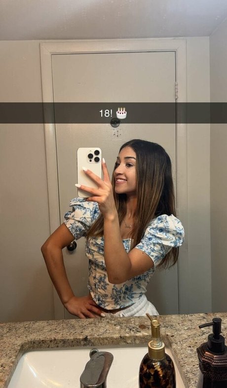Ava Justin