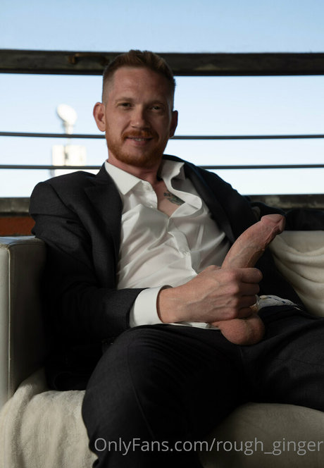 Alasti lekkinud OnlyFans-i pilt Roughginger