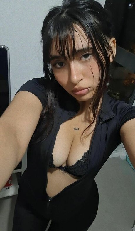 Nahá fotka uniklých OnlyFans od Soysolchu Solchu1 Solchuwu