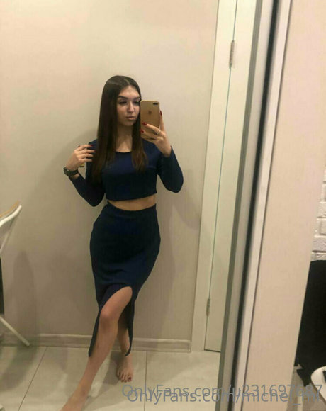 Nahá fotka uniklých OnlyFans od Dollyreed