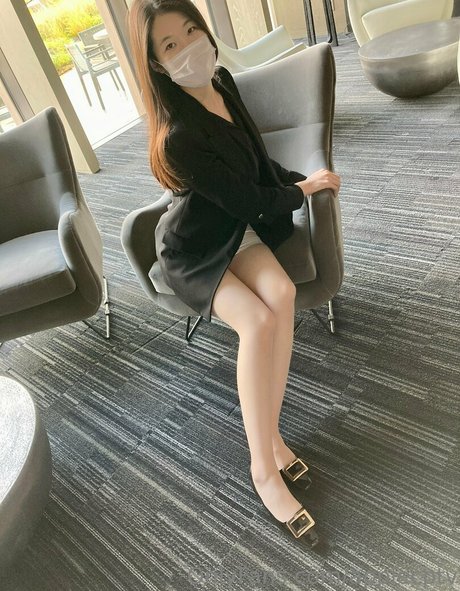 Naken lekkede OnlyFans-bilde av Applecptv