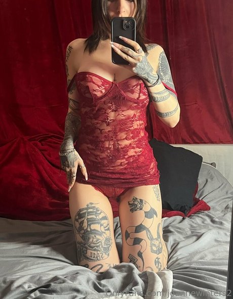 Joannewinters2