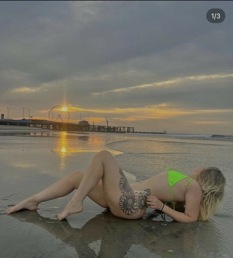 Naken läckt OnlyFans-bild av Keykeyxoxo