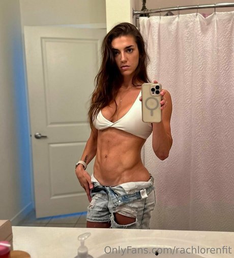 Nahá fotka uniklých OnlyFans od Rachlorenfit