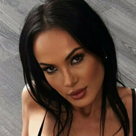 Photo nue de fuite OnlyFans de Laraharts