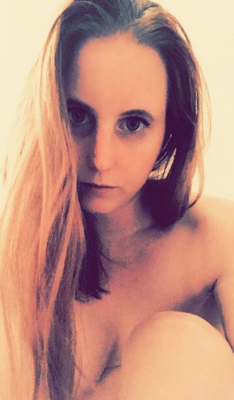 Blueeyesbombshell