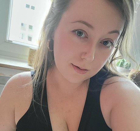 Nahá fotka uniklých OnlyFans od Lilymarie