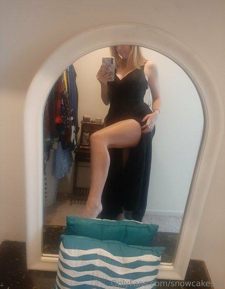 Naken lekkede OnlyFans-bilde av Snowcakesxo
