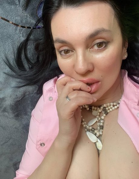 Naken läckt OnlyFans-bild av Mamaogra