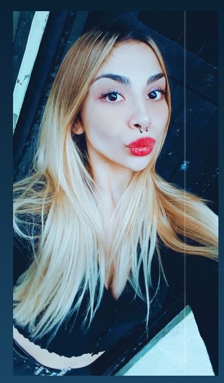Naken läckt OnlyFans-bild av Natalybabyy