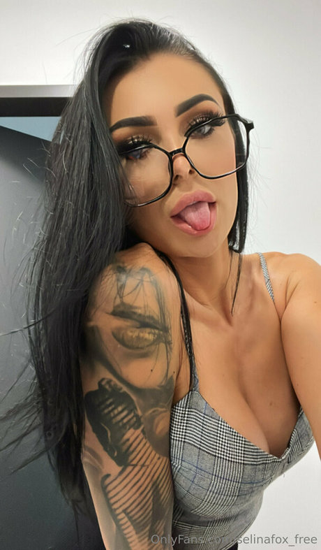 Selinafoxfree