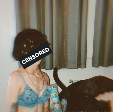 Foto di nudo di fuga di OnlyFans di Seriouslyzippy