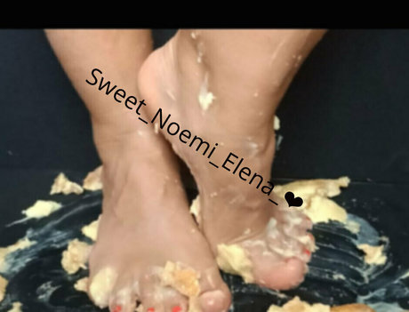 Foto nua vazada do OnlyFans de Sweetnoemielena
