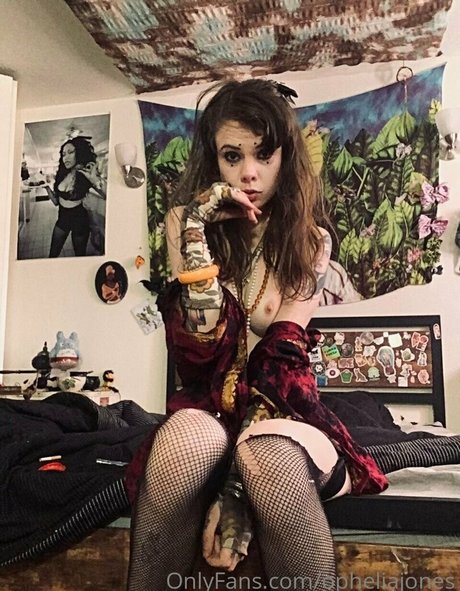 Opheliajones