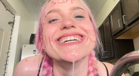 Foto nua vazada do OnlyFans de Sweetest Kiwi