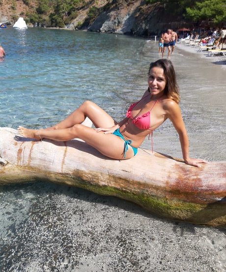 Karolin Fiekci
