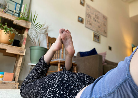 Carlyreyfeet